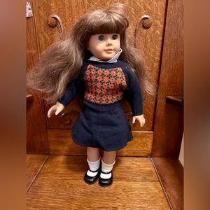 Molly - American Girl Doll